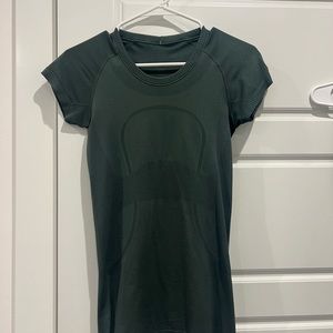 Lulu Lemon Swiftly Tech Short Sleeve